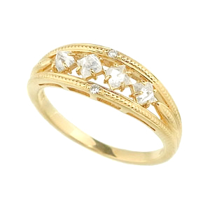 photo:18K Yellow Gold rough diamond milgrain ring