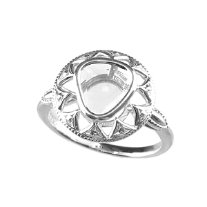 photo:18K White Gold Diamond flower motif design ring