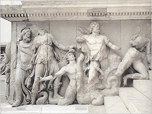 写真：ペルガモンの大祭壇の彫刻